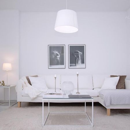 Scandinavian Style Apartment With Amazing Sea Views And South West Facing Sunny Terrace In Miraflores Walking Distance To The Beach! มาลากา ภายนอก รูปภาพ