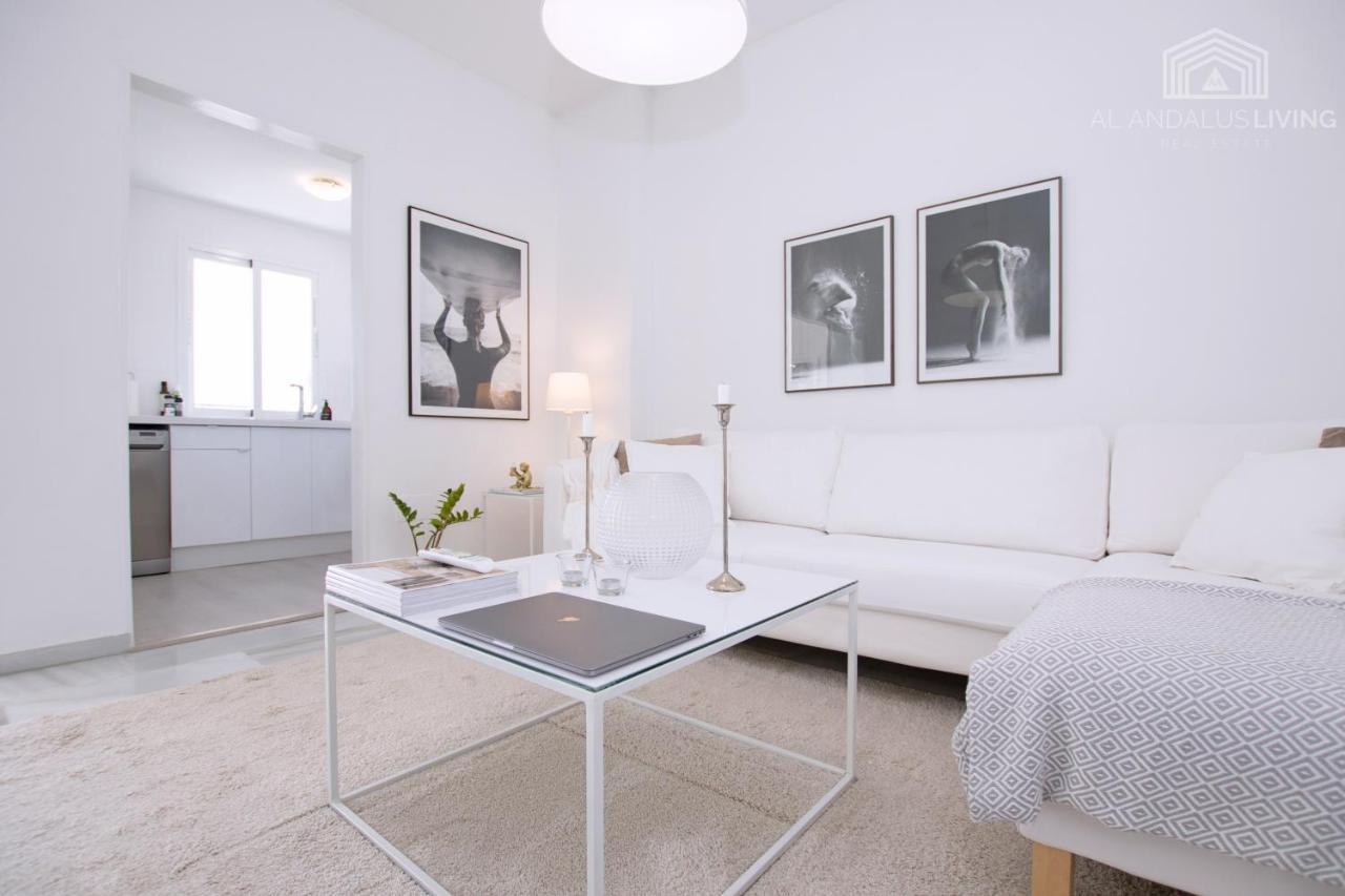 Scandinavian Style Apartment With Amazing Sea Views And South West Facing Sunny Terrace In Miraflores Walking Distance To The Beach! มาลากา ภายนอก รูปภาพ