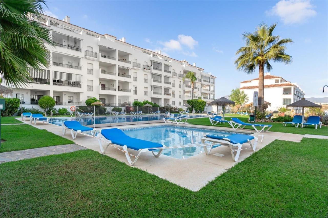 Scandinavian Style Apartment With Amazing Sea Views And South West Facing Sunny Terrace In Miraflores Walking Distance To The Beach! มาลากา ภายนอก รูปภาพ
